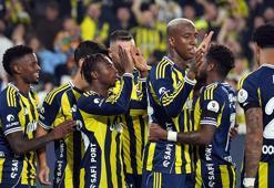 Fenerbahçe Galatasaray'la puan farkını 1'e indirdi