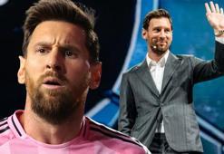 Lionel Messi Nou Camp'a geri döndü: Tüm kalbimle özlediğim...