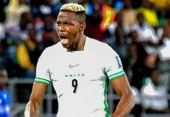 Victor Osimhen durdurulamıyor: Milli takımda iki gol birden attı