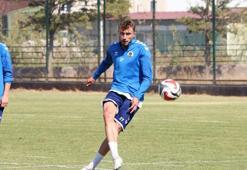 Menemen FK'da 3 kadro dışı