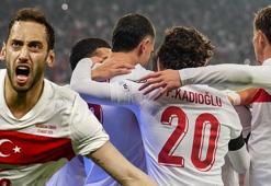 A Milli Takım hata yapmadı! Play-off'u garantiledi | Türkiye - Bulgaristan maç sonucu: 2-0