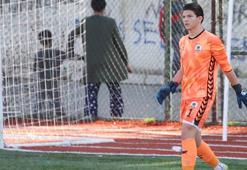 Beşiktaş'tan kaleci atağı! Galatasaray da istiyor!