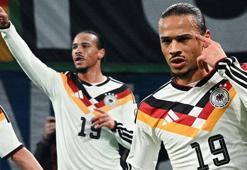 Leroy Sane performansıyla herkesi söylediklerine pişman etti! Almanya'da manşetlerde: Nefes kesici, tutkulu, çılgın