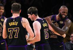 LeBron James'ten bir rekor daha