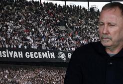 Beşiktaş tribünlerinden maç sonu olay tepki! İstifa tezahüratı...