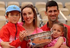 Novak Djokovic Sırbistan'ı terk etti, eşi ve çocuklarıyla yeni bir ülkeye yerleşti