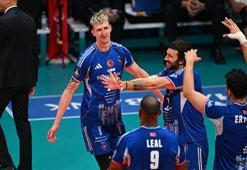 Halkbank evinde set vermeden kazandı