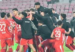 Balıkesirspor - Uşakspor: 3-1