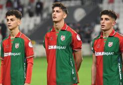 Karşıyaka'nın parlayan yıldızı Adem Yeşilyurt!