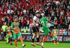 Samsun uzatmada 1 puana razı oldu... Samsunspor - Alanyaspor maç sonucu 1-1