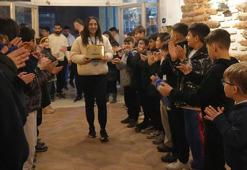 Dünya şampiyonu Asuman Çığlıoğlu'a memleketinde coşkulu karşılama