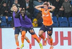 Bertuğ Yıldırım, Fenerbahçe'yi zirveden kopardı! Galatasaraylı futbolcu yorum yaptı