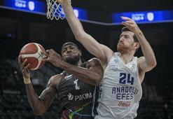 Anadolu Efes paramparça! Ligde üst üste 4. yenilgi... Aliağa Petkim Spor - Anadolu Efes maç sonucu 92-96