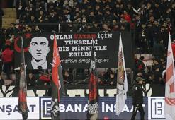 Eskişehirspor taraftarı hava şehidi Emre Mercan'ı unutmadı