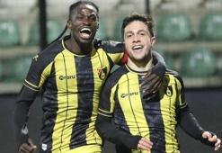 İstanbulspor 2. yarıda 3 puana döndü! İstanbulspor - Sivasspor maç sonucu 2-1