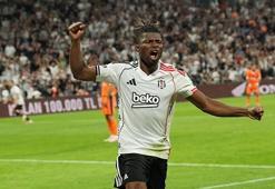 El Bilal Toure sahnede! Büyük hatayı affetmedi