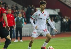 Karşıyaka'da Adem Yeşilyurt sevinci