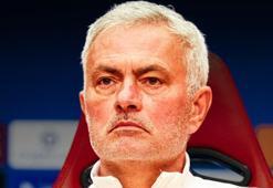 'O kapıyı kapatmaya gerek yok' Jose Mourinho'dan geri dönüş sözleri: Napoli maçı öncesi açıkladı