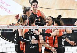 Akatlar'da 5 setlik voleybol şöleni... Beşiktaş - Eczacıbaşı Dynavit maç sonucu 2-3