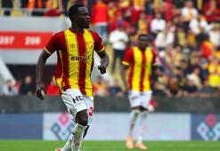 Göztepe'de Dennis kariyer sezonunu yaşıyor!