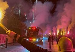 Galatasaray, Antalya'da coşkuyla karşılandı! Şampiyonlar Ligi detayı
