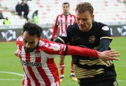 Sivas'ta birlik beraberlik... Sivasspor - Çorum FK maç sonucu 1-1