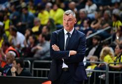 Resmen açıklandı! Fenerbahçe'de Jasikevicius Anadolu Efes derbisinde takımın başında olmayacak