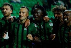 Sakaryaspor galibiyet hasretine son verdi... Sakaryaspor - Hatayspor maç sonucu 3-0