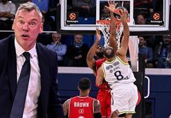 (ÖZET) Talen Horton-Tucker yıldızlaştı! Fenerbahçe deplasmanda kazandı | Olimpia Milano - Fenerbahçe maç sonucu: 72-87