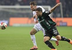 Kocaelispor evinde galibiyet aldı! Kocaelispor - Antalyaspor maçı sonucu 2-1