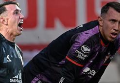 Yok artık Fernando Muslera! Galatasaray'ın eski kalecisi tarihe geçti...