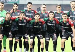 Karşıyaka ilk yarının en başarılı iç saha takımı