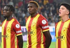 Göztepe'nin stoperlerine tam not