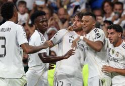 Osimhen, Mbappe'ye kafa tuttu! Listede En-Nesyri'de var