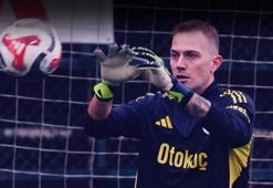 Mert Günok'tan imza sonrası şampiyonluk sözler: Yuvama döndüm