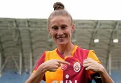 Ebru Topçu'dan Galatasaray'ın efsanesine büyük övgü: İnanılmaz