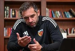 Kayserispor Teknik Direktörü Radomir Djalovic yılın karelerini seçti