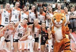 Eczacıbaşı Dynavit evinde İlbank'a set vermedi, seri 9 maça çıktı