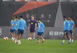 Barcelona, Real Madrid ile oynayacağı Süper Kupa finaline hazır