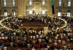 Miraç kandilinde 100 rekatlık namaz nasıl kılınır? Miraç gecesi 100 rekat namaz kılma fazileti