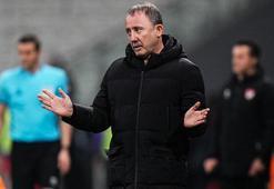 Beşiktaş teknik direktörü Sergen Yalçın: '2-3 oyuncu transfer edeceğiz'