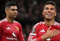 Manchester United, Casemiro ile sezon sonu yollarını ayıracak!