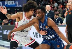 Anadolu Efes geri dönüşü tamamlayamadı, üst üste 8. yenilgi! Anadolu Efes - Olympiacos maç sonucu 68-74