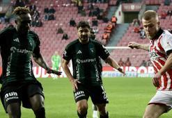 Samsunspor - Kocaelispor maçında kazanan çıkmadı! Samsunspor - Kocaelispor maçı sonucu: 0-0