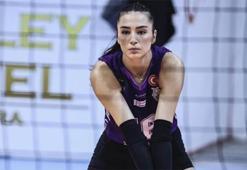 Saliha Şahin Filenin Sultanları için mesajı verdi 'Hiç bir zaman uzak değilim'