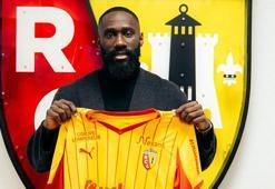 Arthur Masuaku Sarı-Kırmızılılar'a imzayı attı