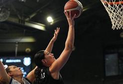 Beşiktaş deplasmanda Emlak Konut'u devirdi