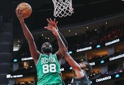 Boston Celtics Houston Rockets'i deplasmanda yendi