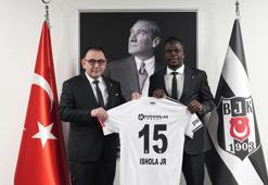 Beşiktaş'ta yeni transferlerin lisansı çıktı!