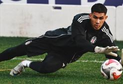 Beşiktaş'ta yeni transferler Agbadou, Murillo ve Vasquez ilk antrenmanına çıktı